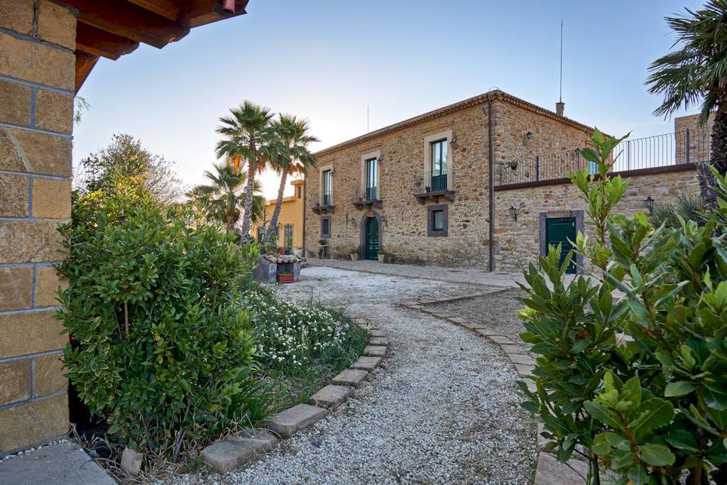 Agriturismo Conte Ruggero Villa Centuripe Eksteriør billede