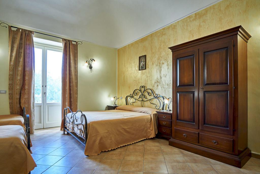 Agriturismo Conte Ruggero Villa Centuripe Eksteriør billede