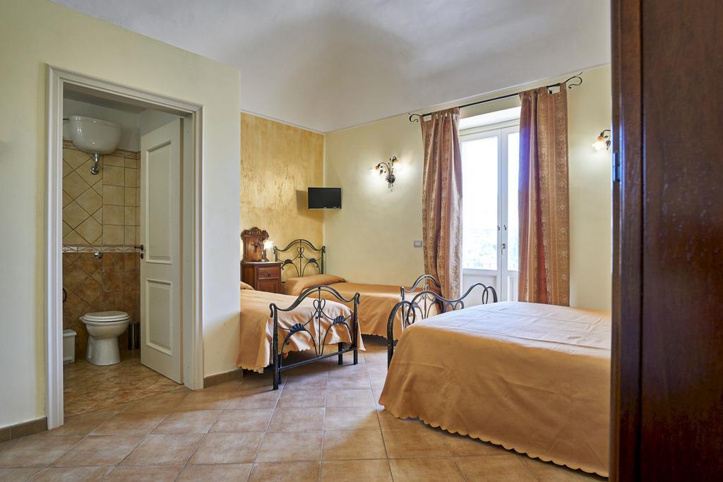 Agriturismo Conte Ruggero Villa Centuripe Eksteriør billede