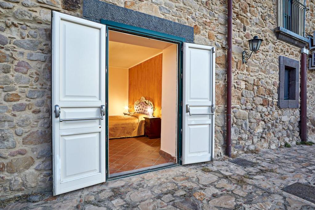 Agriturismo Conte Ruggero Villa Centuripe Eksteriør billede