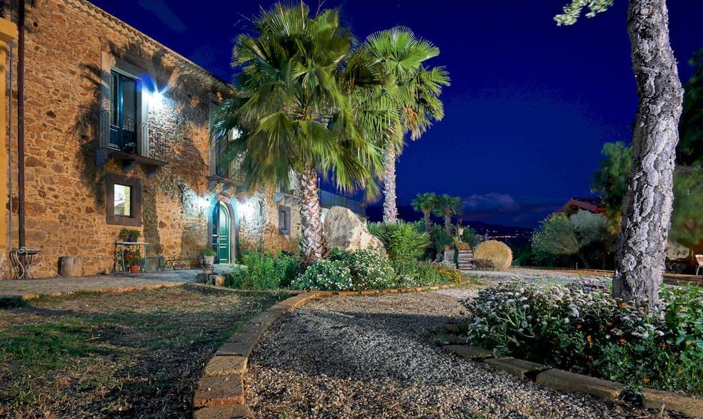 Agriturismo Conte Ruggero Villa Centuripe Eksteriør billede